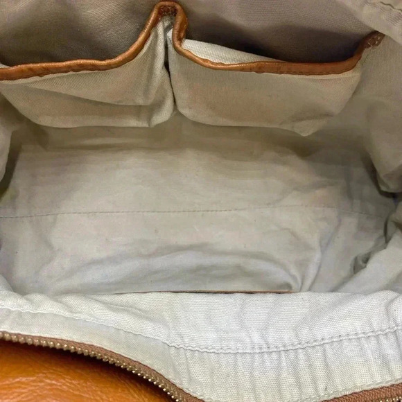 Vintage Tory Burch Bombe Glazed Leather Handbag Zip Top Tote in Luggage tan - Picture 5 of 12